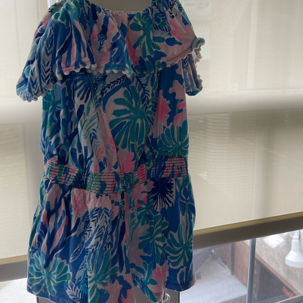 Lilly Pulitzer girls L (8-10) romper